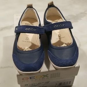 Girls Geox Girls Shoes Size 10.5 NEW WITH TAGS